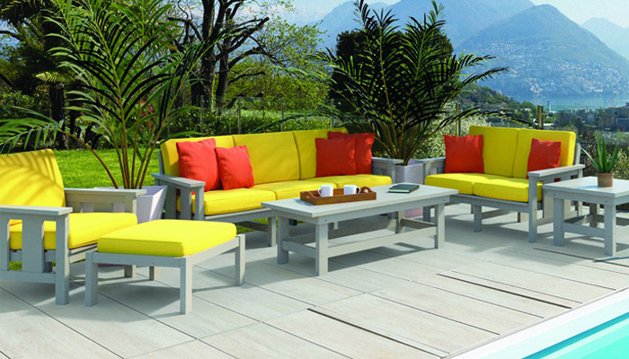 Deep Seating